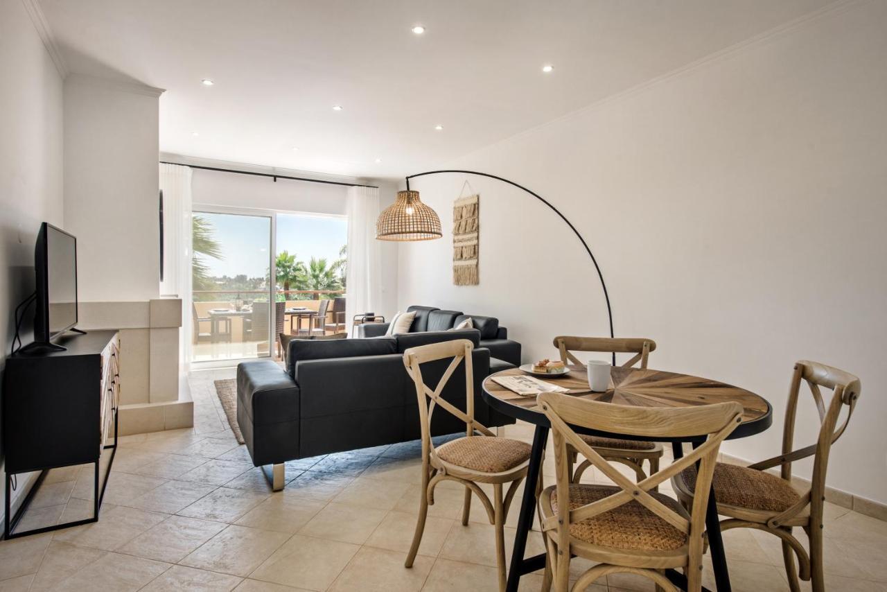 Modern And Spacious Two Bedroom Apartment Carvoeiro  Dış mekan fotoğraf