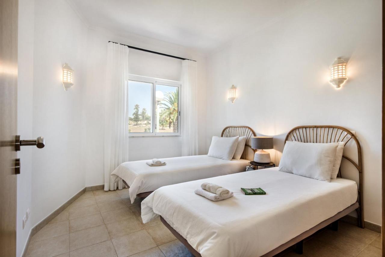 Modern And Spacious Two Bedroom Apartment Carvoeiro  Dış mekan fotoğraf